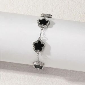 Flower Bracelet S1308
